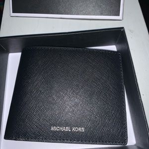Men’s Michael Kors wallet